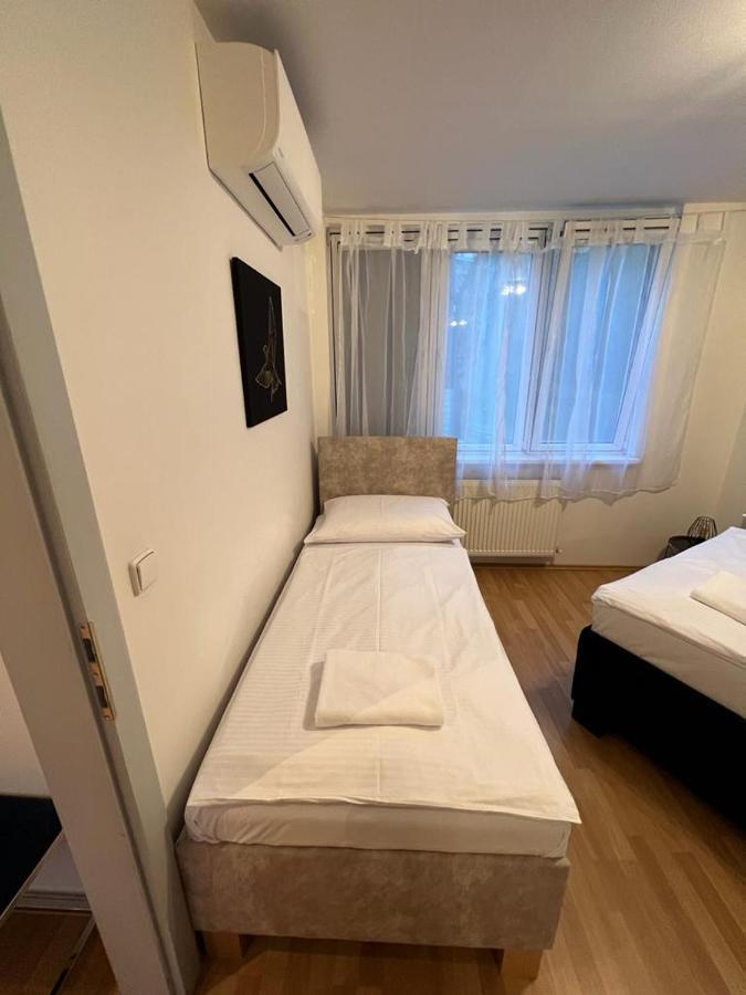Iren Apartment Bratislava Extérieur photo